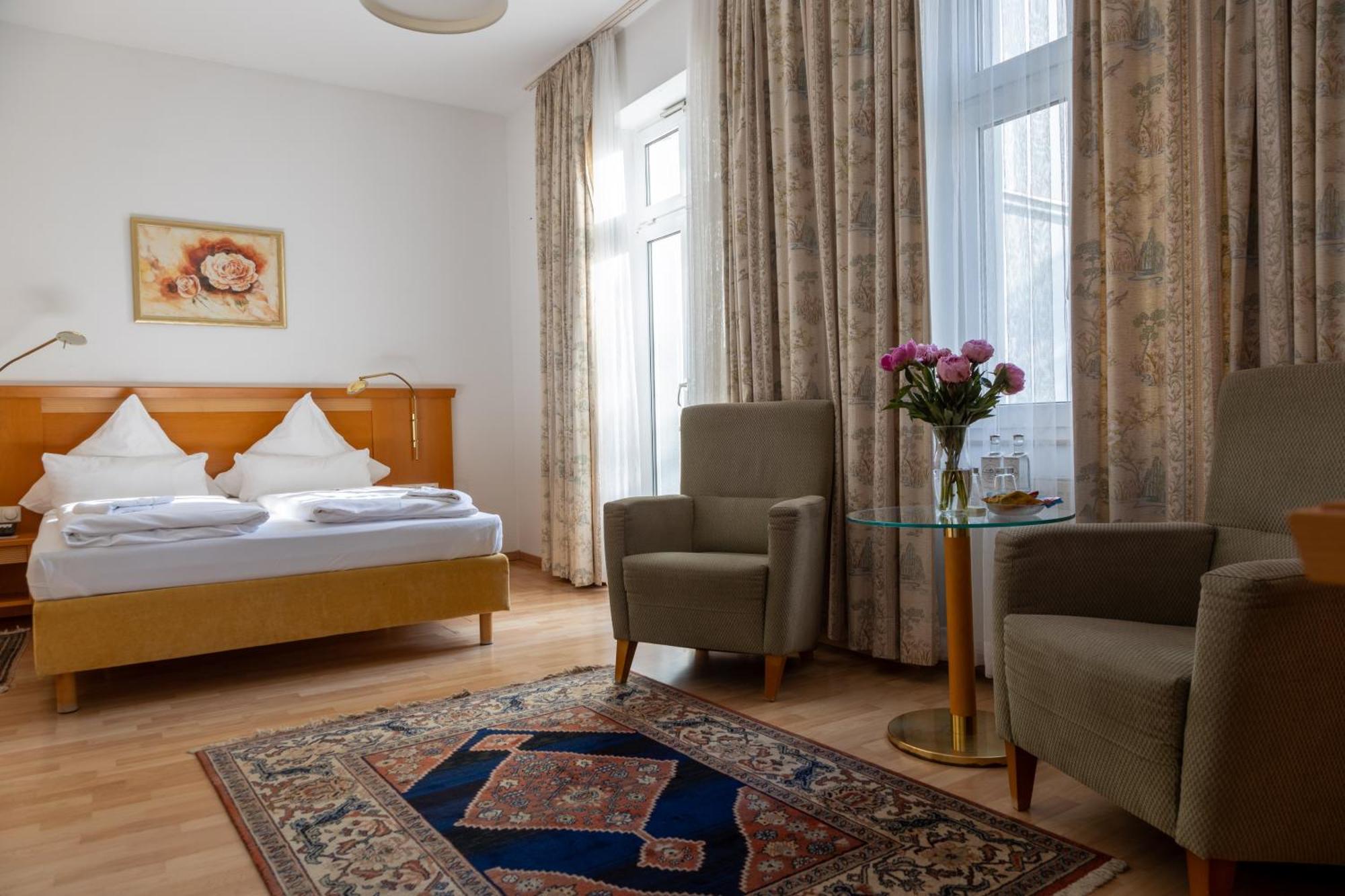 Hotel Weisses Haus Bad Kissingen Exteriér fotografie